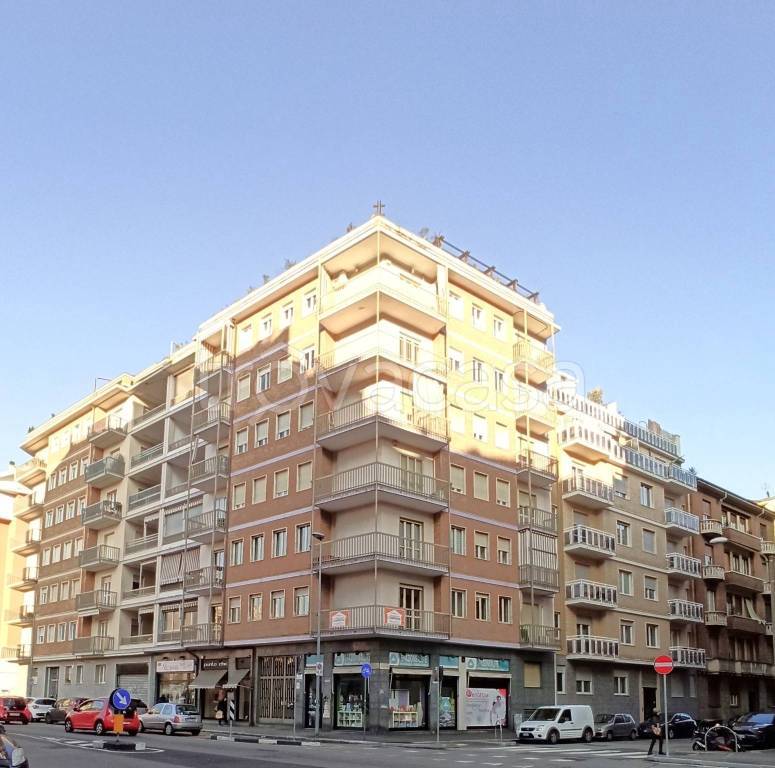 Appartamento in vendita a Torino via Gorizia, 85