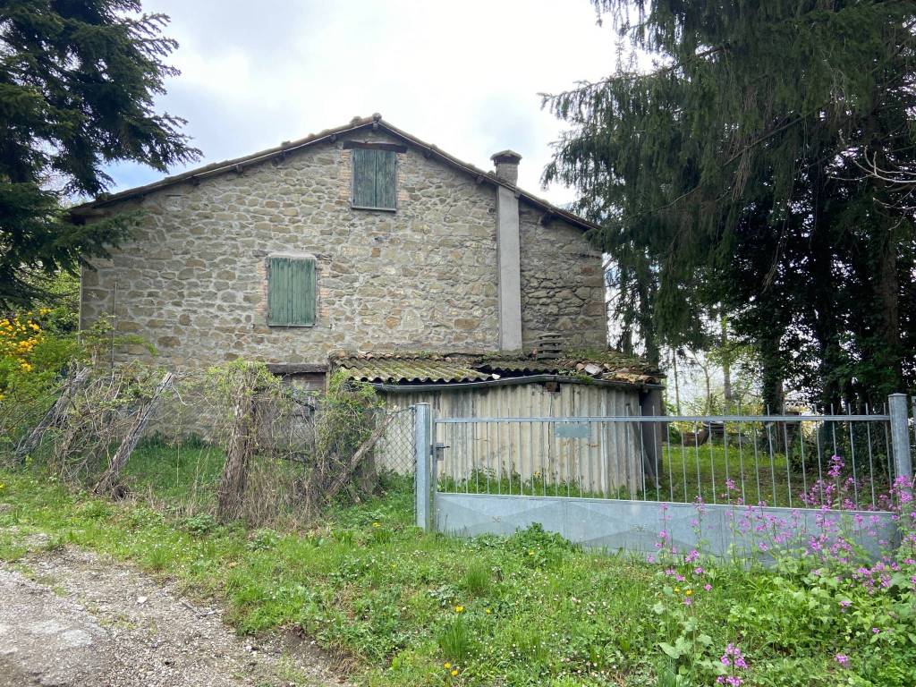 Villa in vendita a Sant'Agata Feltria strada Petrellese, 32