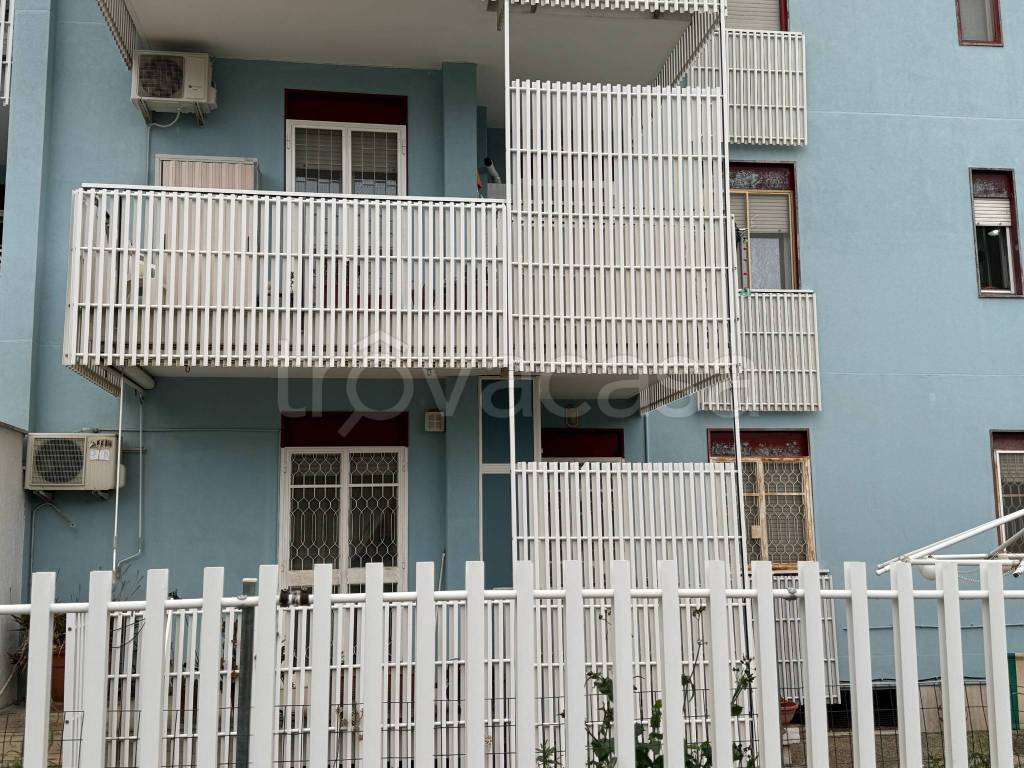 Appartamento in vendita a Valenzano via Giosuè Carducci
