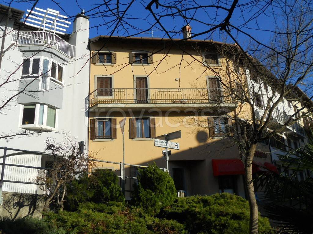 Casa Indipendente in vendita a Gemona del Friuli via della Cella, 6