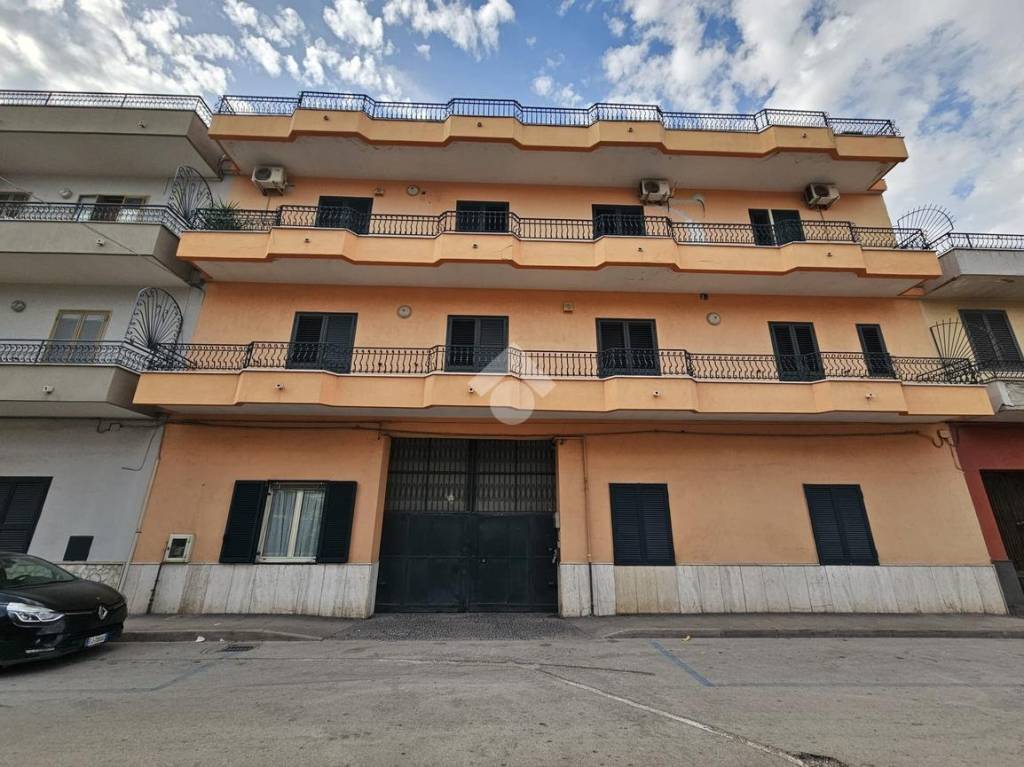 Appartamento in vendita a Caivano via Silvio Pellico, 9