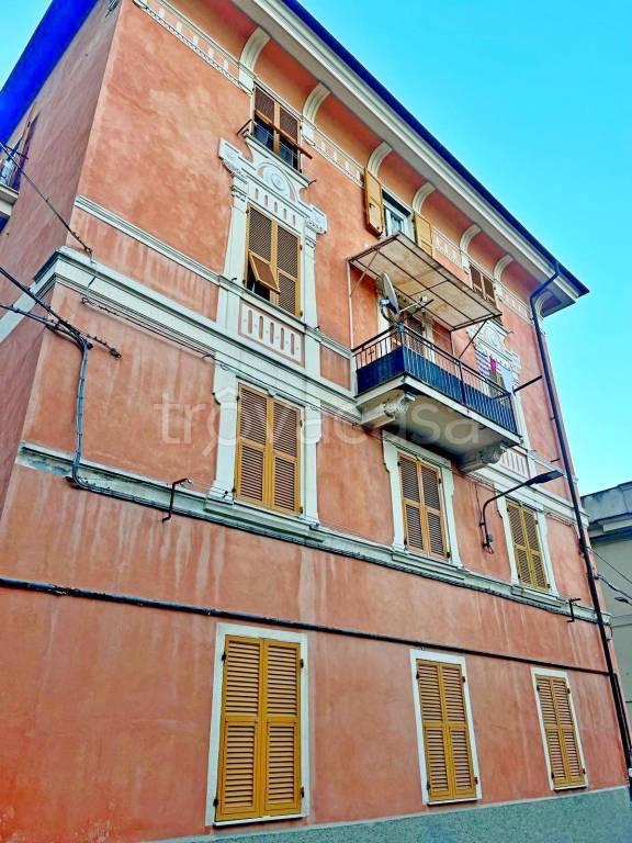 Appartamento in in vendita da privato a Genova via Ottonelli, 4