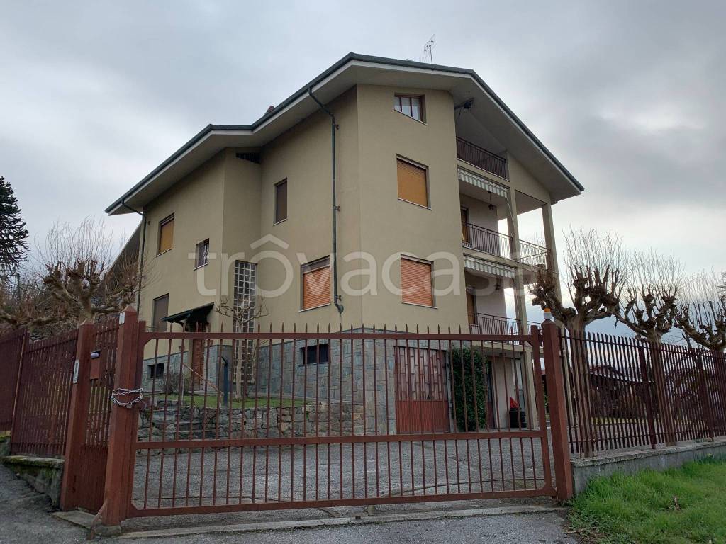 Casa Indipendente in vendita a Settimo Rottaro via Montechiaro