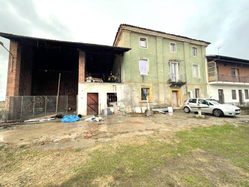 Casa Indipendente in vendita a Chivasso località Pratoregio, 22