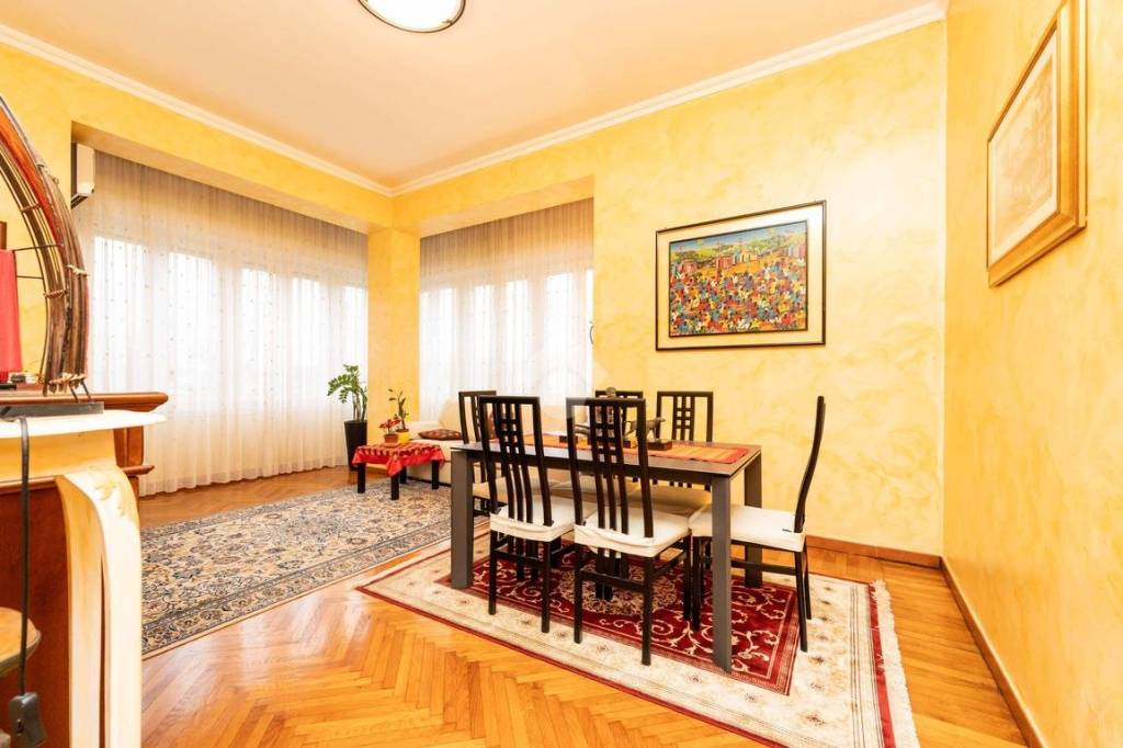 Appartamento in vendita a Milano via Giambellino, 90