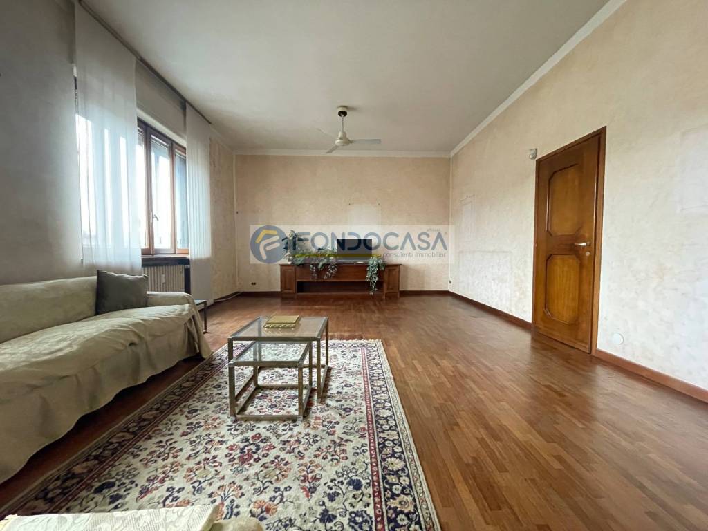 Appartamento in vendita a Milano viale Beatrice d'Este, 44