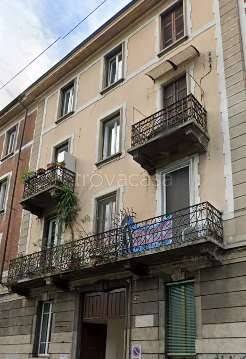 Appartamento all'asta a Milano via Mac Mahon , 89