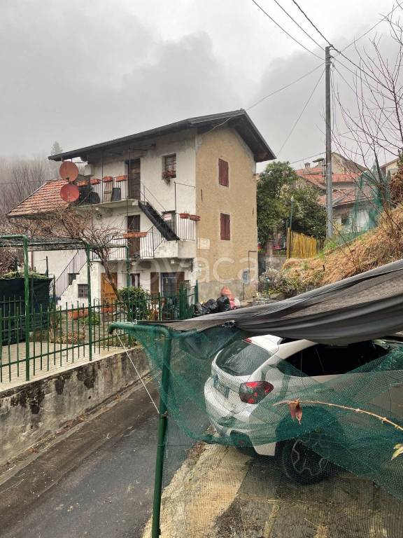 Casa Indipendente in in vendita da privato a Quarna Sotto via Nonio, 30