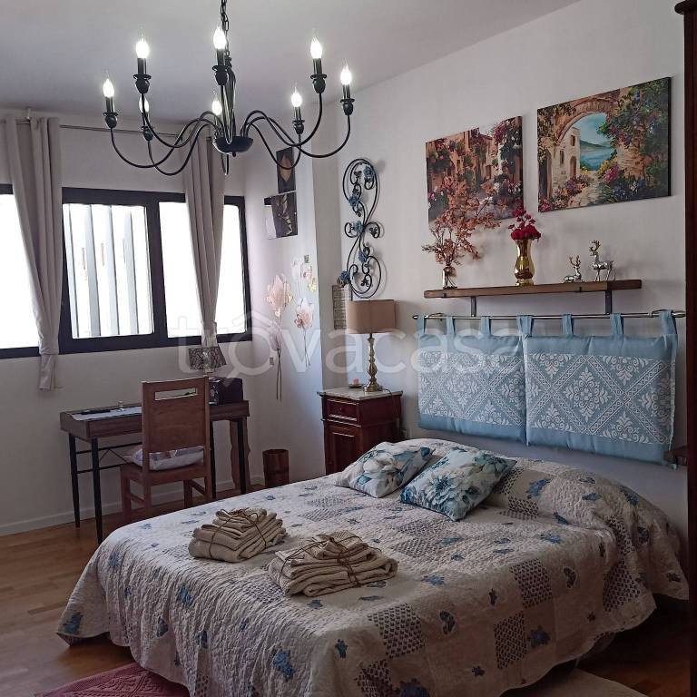 Appartamento in in affitto da privato a Cagliari via Gerolamo Pitzolo, 26