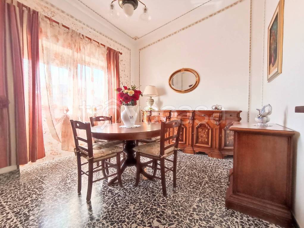 Appartamento in vendita a Sassari via Cristoforo Colombo, 11