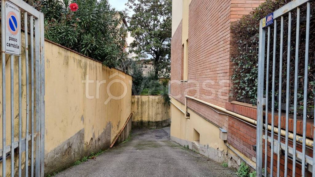 Garage in vendita a Firenze via Vincenzo Gioberti