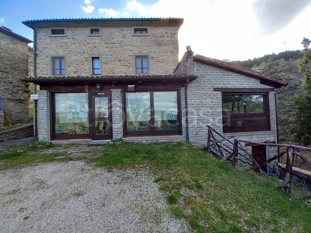 Villa in vendita a Casteldelci via Molino, 3A