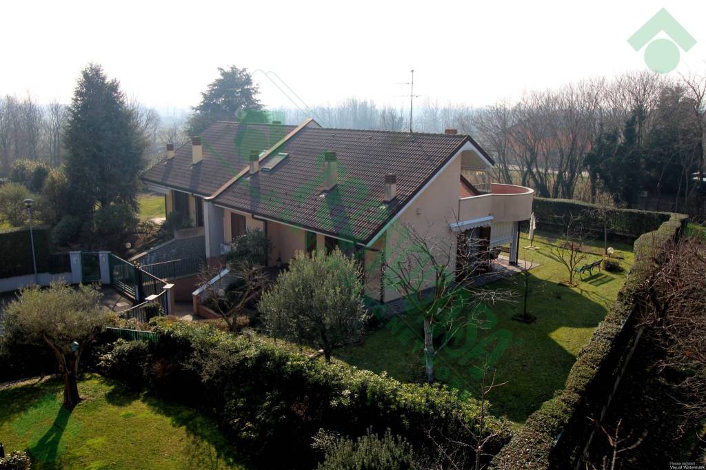 Villa Bifamiliare in vendita a Nerviano via Sant'anna, 12