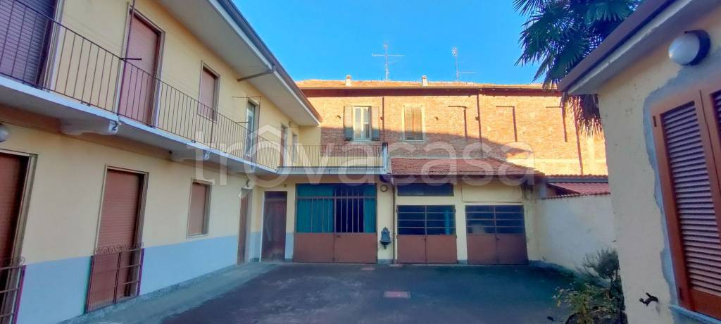 Villa Bifamiliare in vendita ad Arconate via 24 Maggio, 17