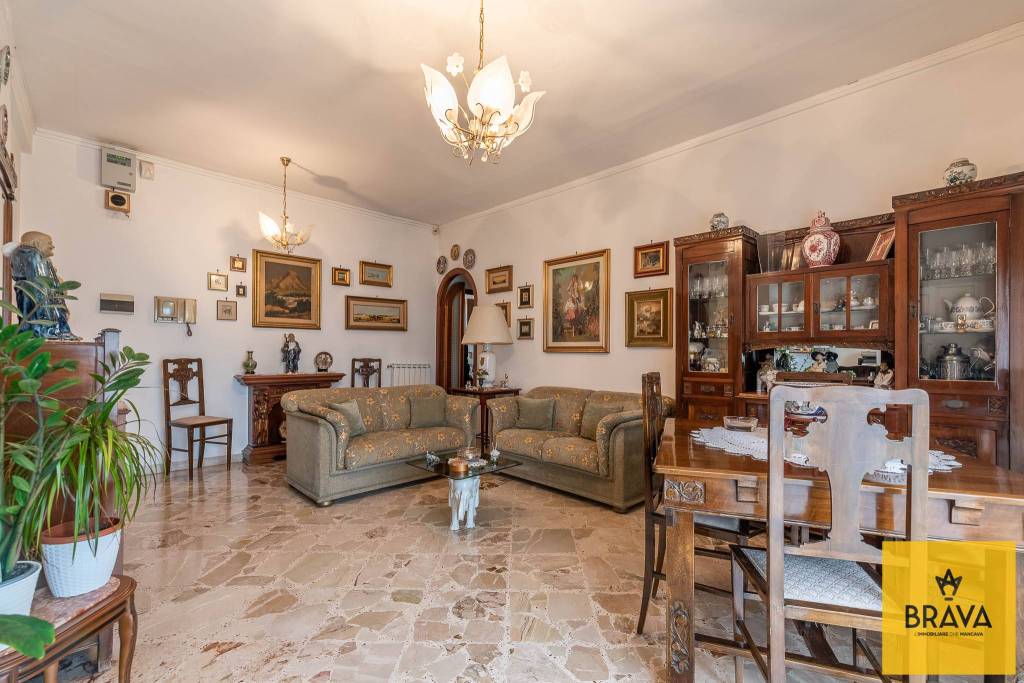 Appartamento in vendita a Palermo fondo Mortillaro in Via Giafar