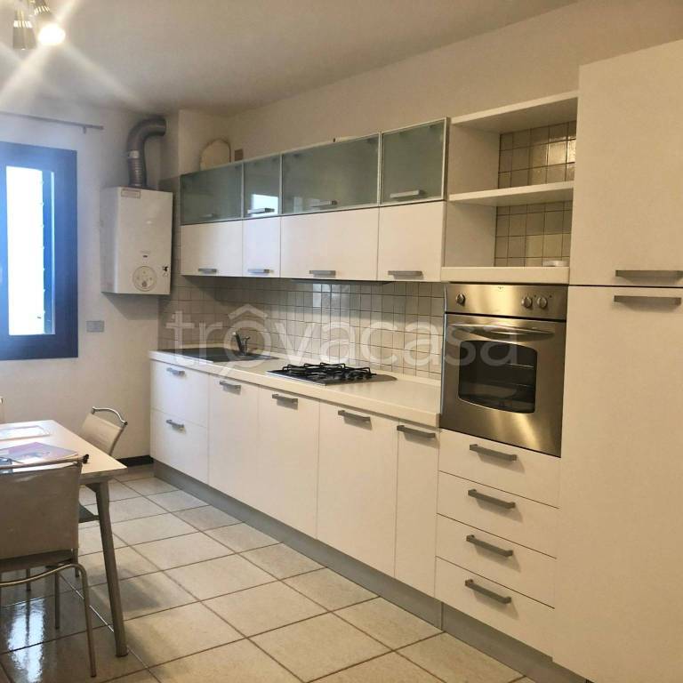 Appartamento in vendita a Castelfranco Veneto borgo Pieve, 16