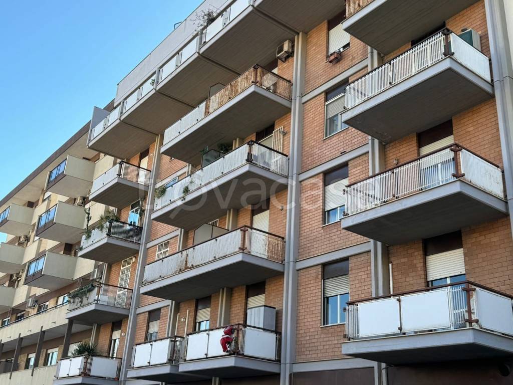 Appartamento in vendita a Bari via Nicola Tridente