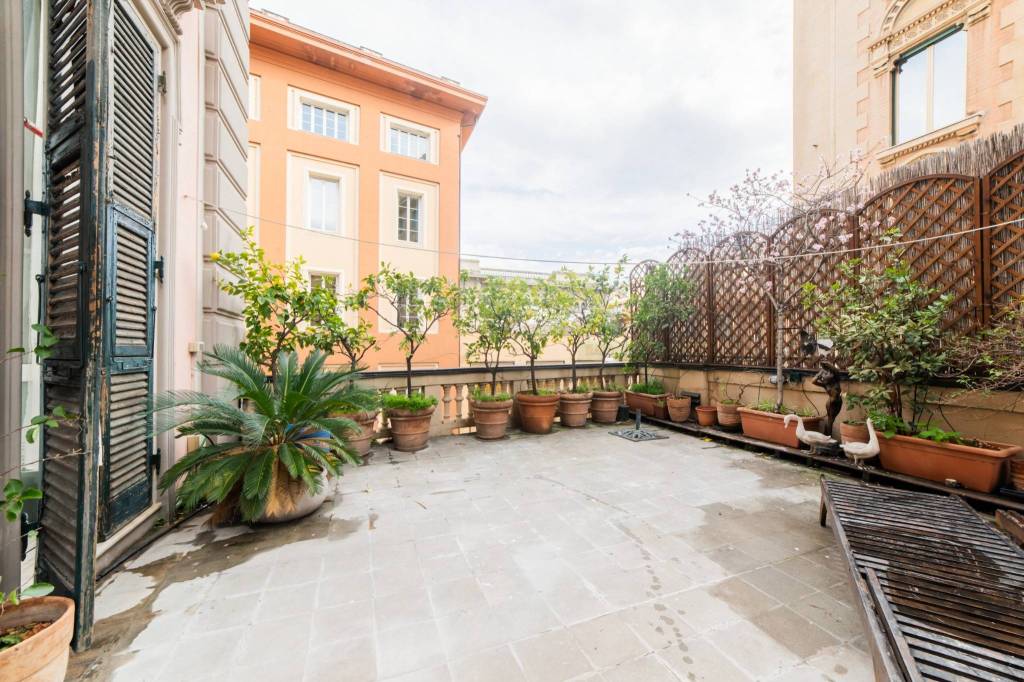 Appartamento in vendita a Genova via Cesarea, 15