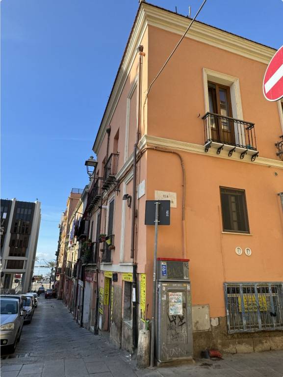Appartamento in vendita a Cagliari via Lepanto