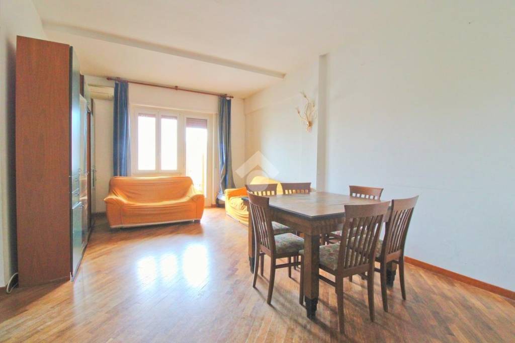 Appartamento in vendita a Pescara via Tibullo, 40