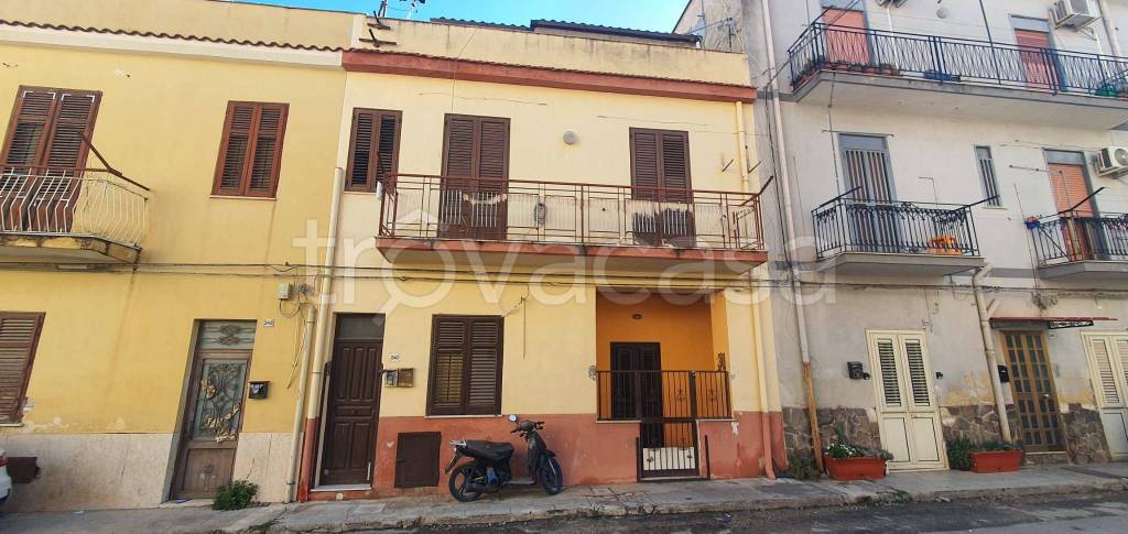 Appartamento in vendita a Palermo via Belmonte Chiavelli, 240/a