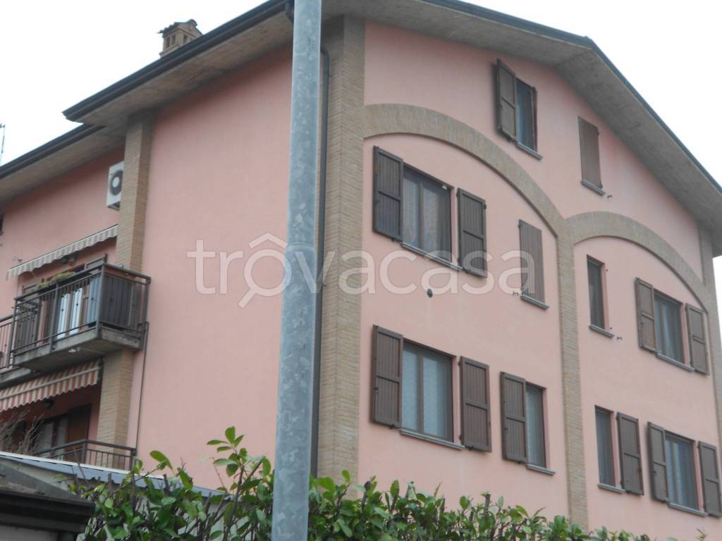 Appartamento in vendita a Zelo Buon Persico via Lodi, 2