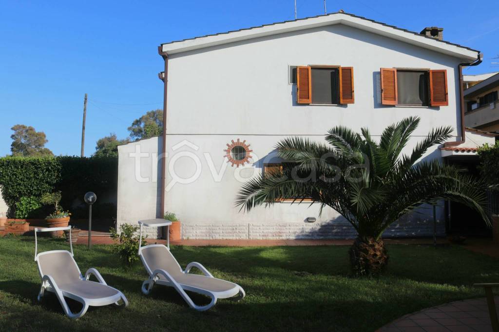 Villa a Schiera in in affitto da privato ad Anzio via Belvedere, 110