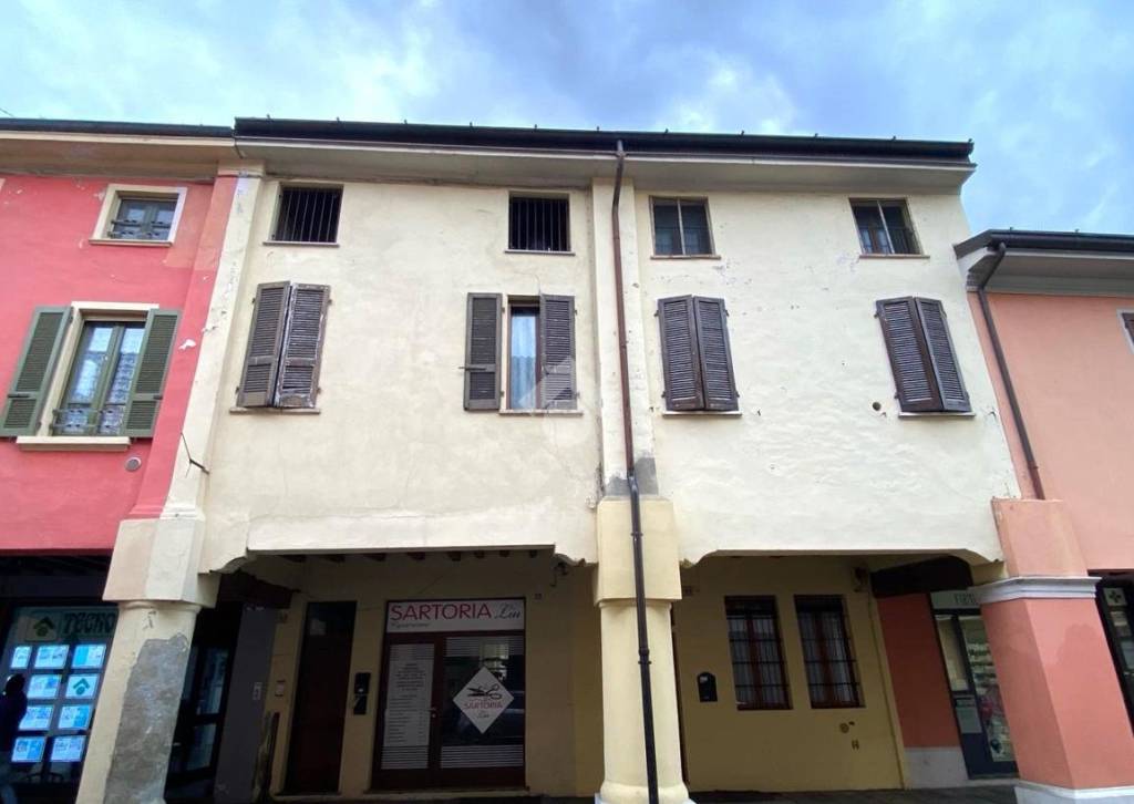 Appartamento in vendita a Castelleone via Roma, 39
