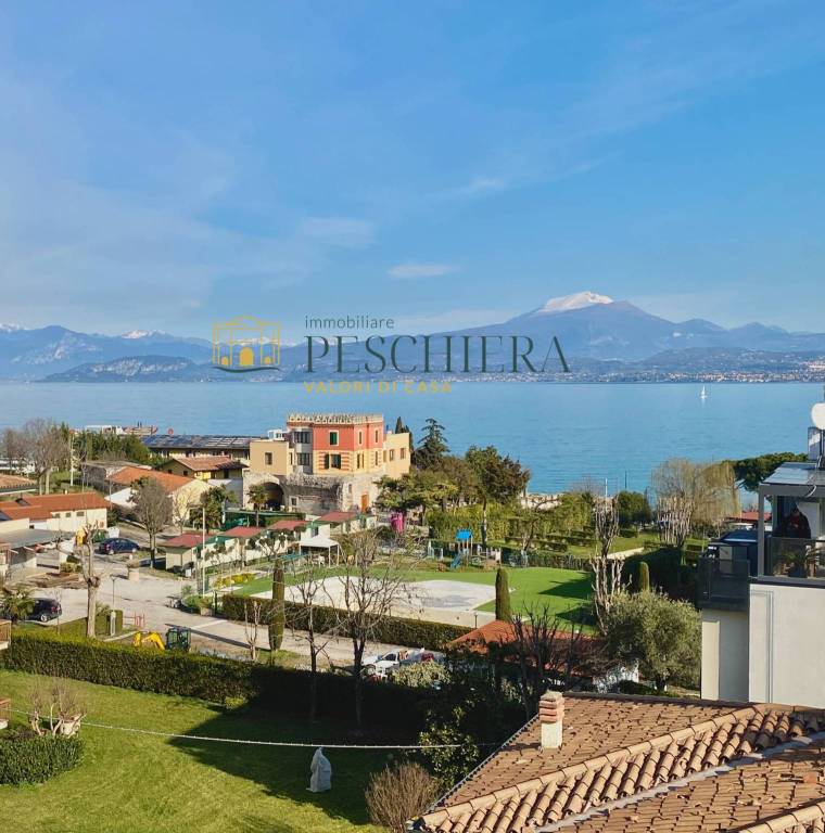 Appartamento in vendita a Peschiera del Garda via Puccini, 8