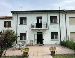Appartamento all'asta a Crespino via Trieste, 43