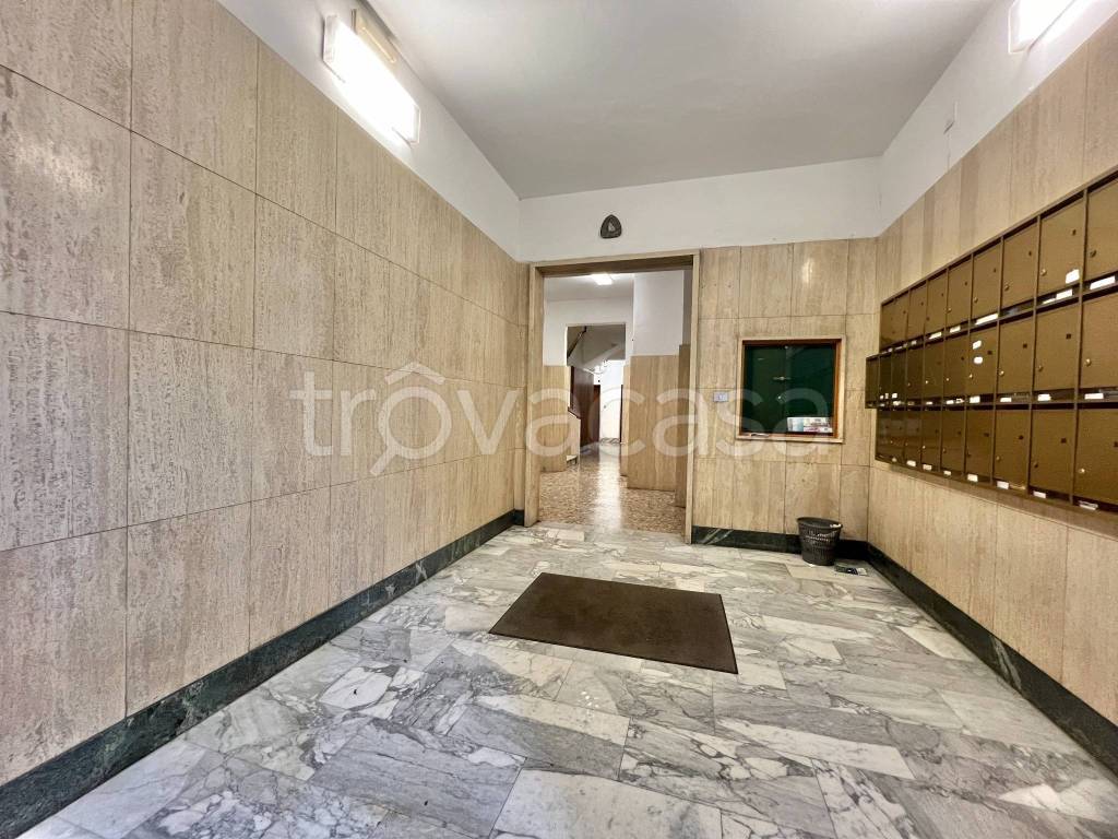 Appartamento in vendita a Roma via Domenico Cucchiari