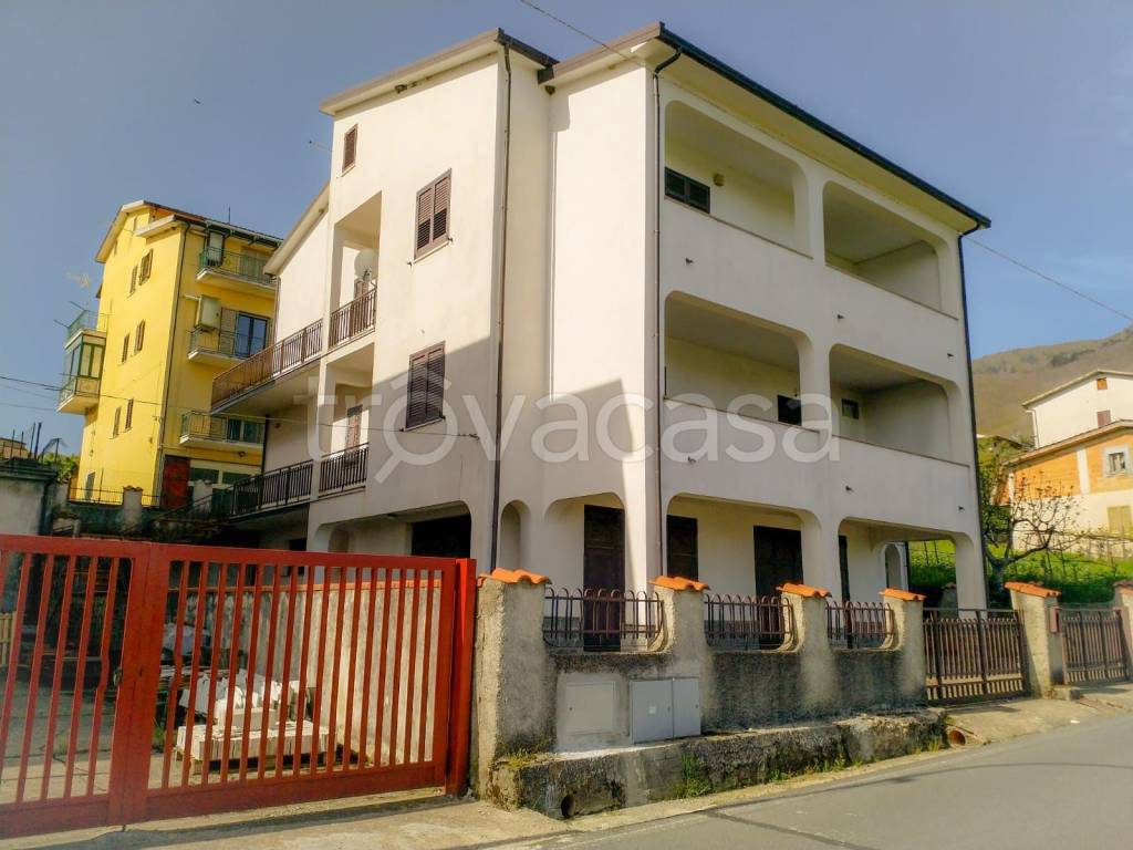 Appartamento in in vendita da privato a Fagnano Castello via San Francesco di Paola, 62