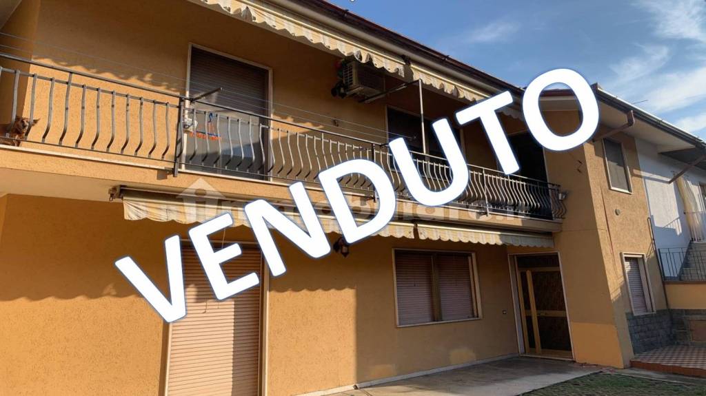 Appartamento in vendita a Urgnano via Luigi Cagnola