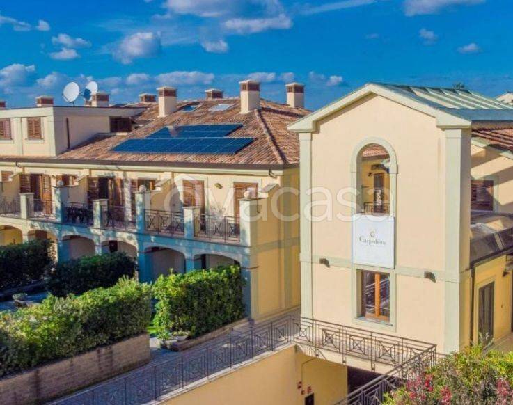 Appartamento in in vendita da privato a Guidonia Montecelio via di Marco Simone, 80