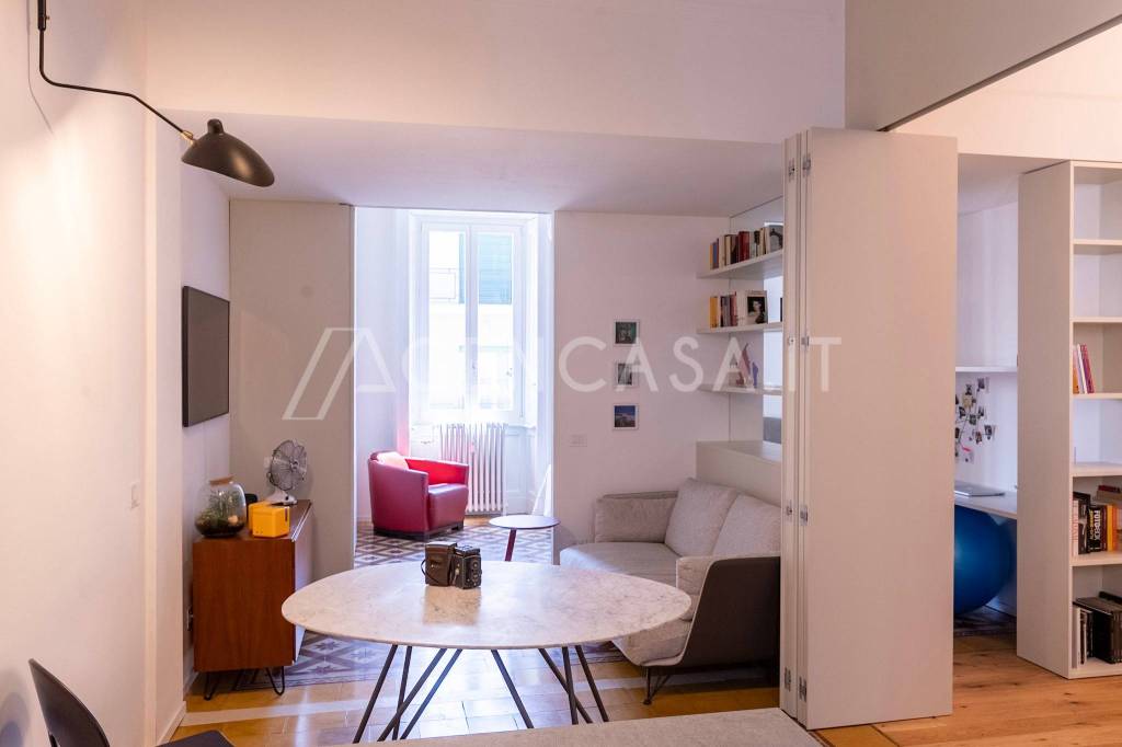 Appartamento in vendita a Milano via Cesare Tallone