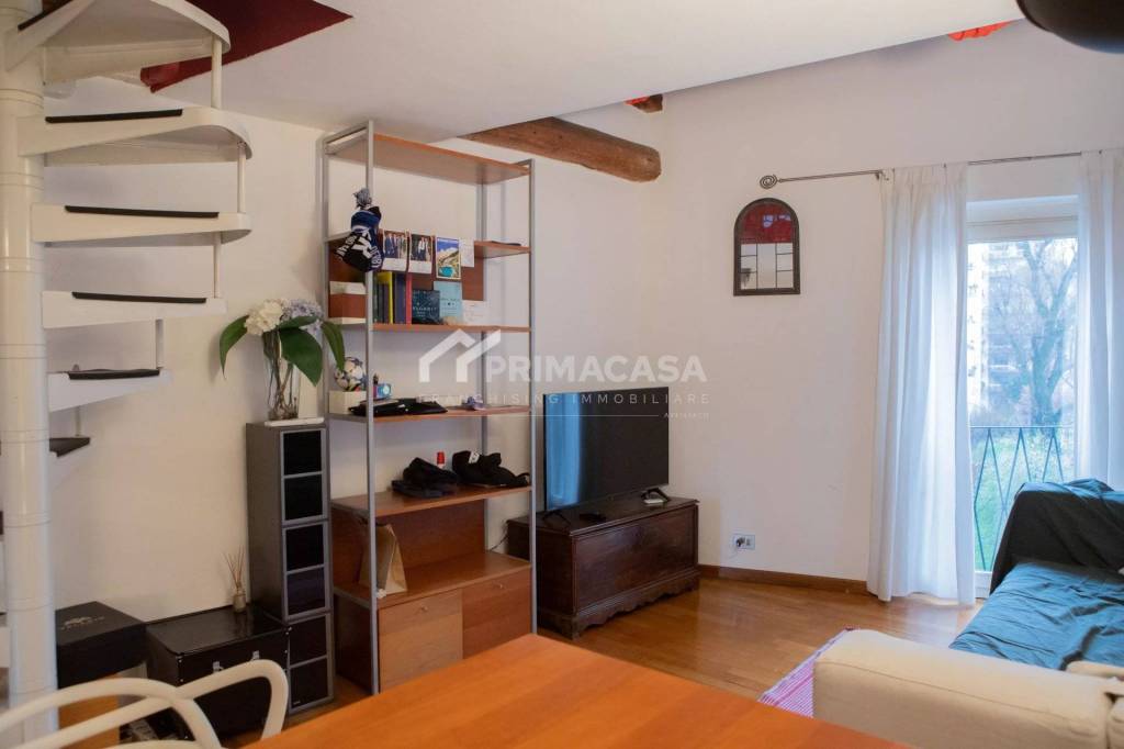 Appartamento in vendita a Milano corso di Porta Romana, 103