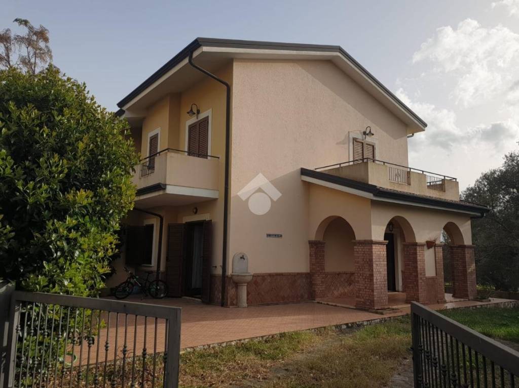 Villa Bifamiliare in vendita a Maierà contrada Magrio