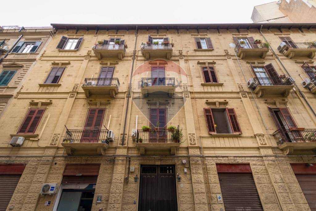 Appartamento in vendita a Palermo via fonderia oretea, 9