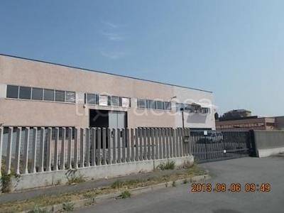 Capannone Industriale in vendita a Casarile via giacomo puccini snc.