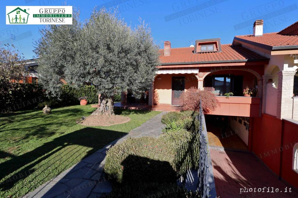 Villa in vendita a Rivalta di Torino via Asti