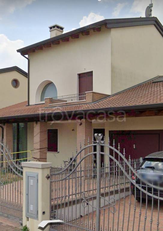 Villa Bifamiliare in in vendita da privato a Salzano via Amerigo Vespucci, 15