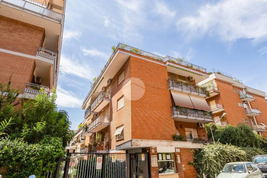 Appartamento in vendita a Roma via Livio Tempesta, 37
