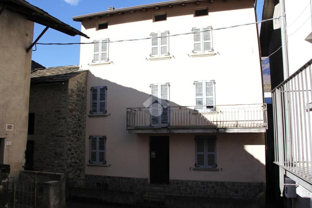Casa Indipendente in affitto a Talamona via Mazzoni, 169