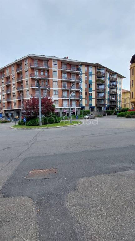 Appartamento in vendita ad Asti via alcide de gasperi 2