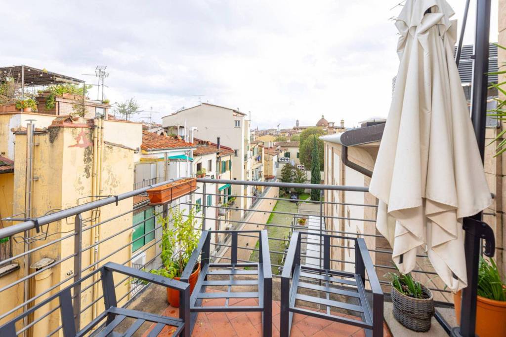 Appartamento in vendita a Firenze piazza d'Ognissanti