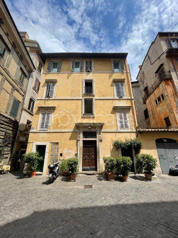 Appartamento in vendita a Roma piazza di Montevecchio