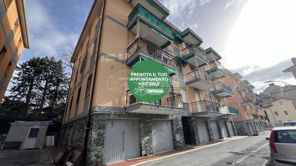Appartamento in vendita a Loano via Giacomo Leopardi 4