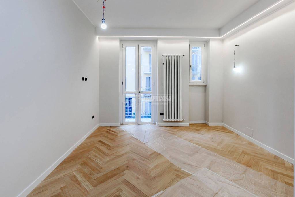 Appartamento in vendita a Milano via Vincenzo Foppa 40