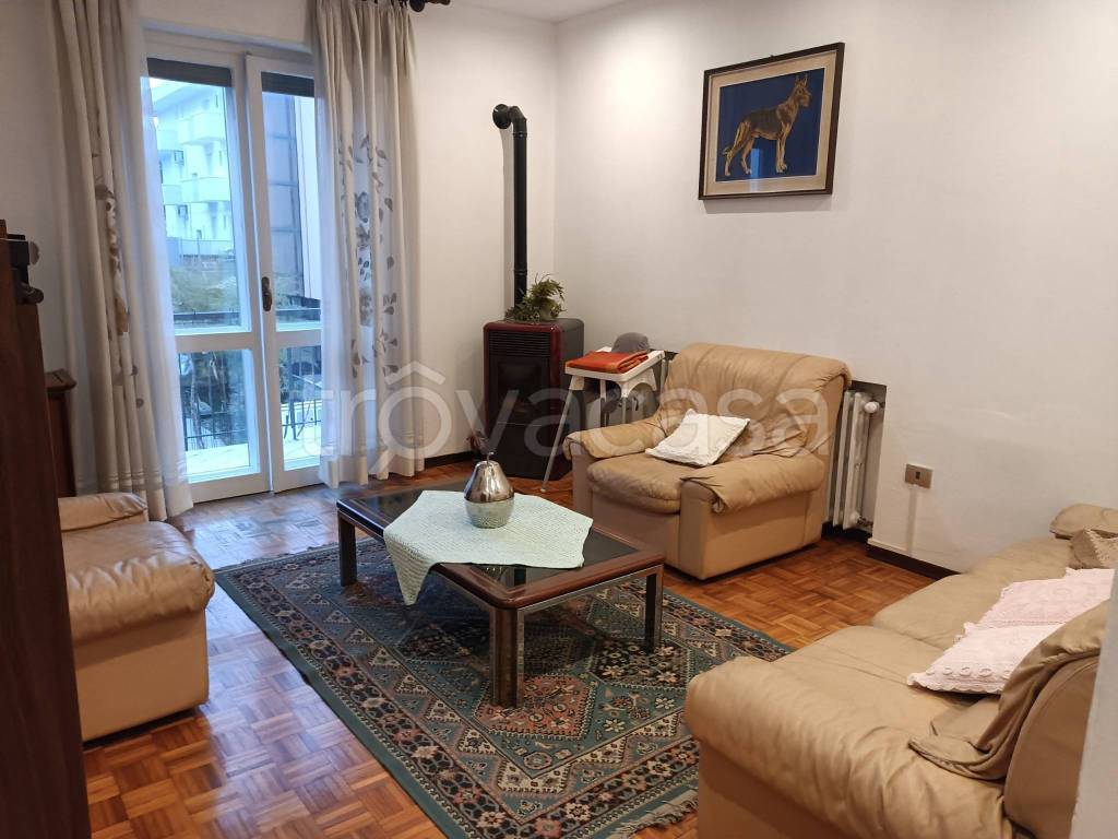 Appartamento in vendita a Riccione viale Cavalcanti