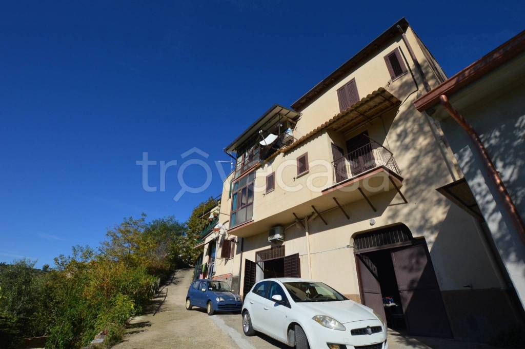 Casa Indipendente in vendita a Mentana via Giacomo Matteotti, 6